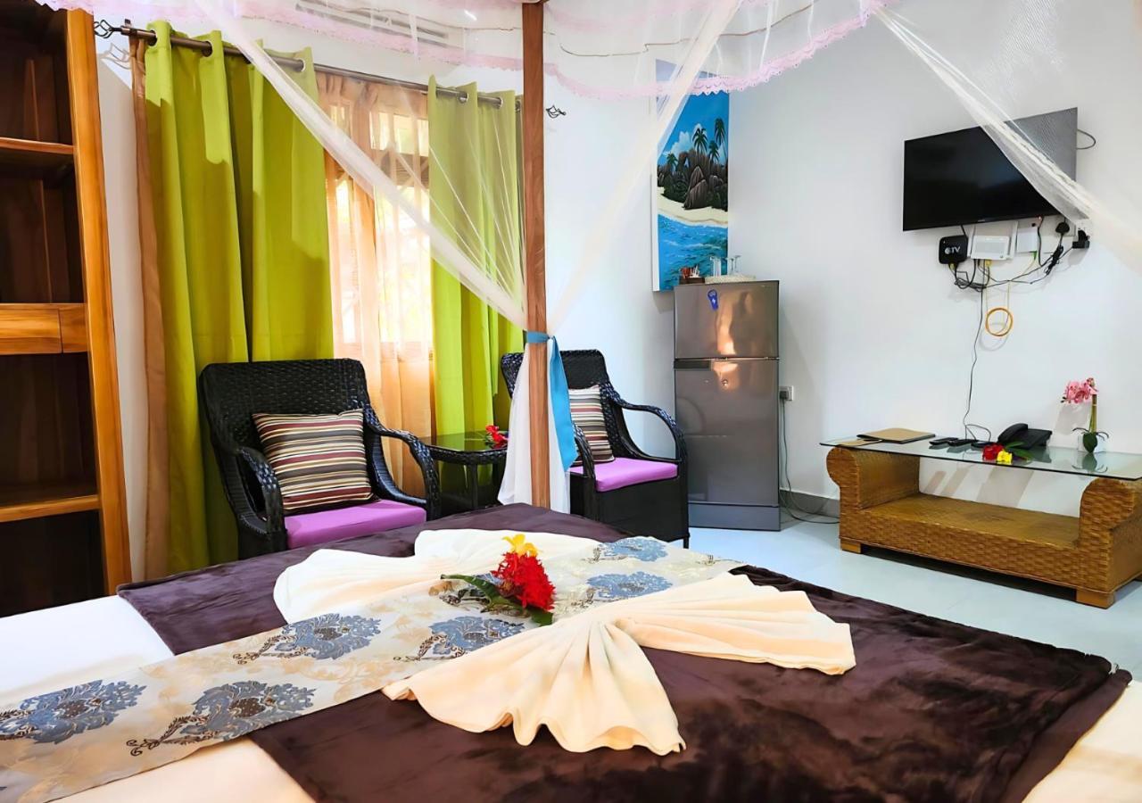 Buisson Guesthouse La Digue Exterior foto