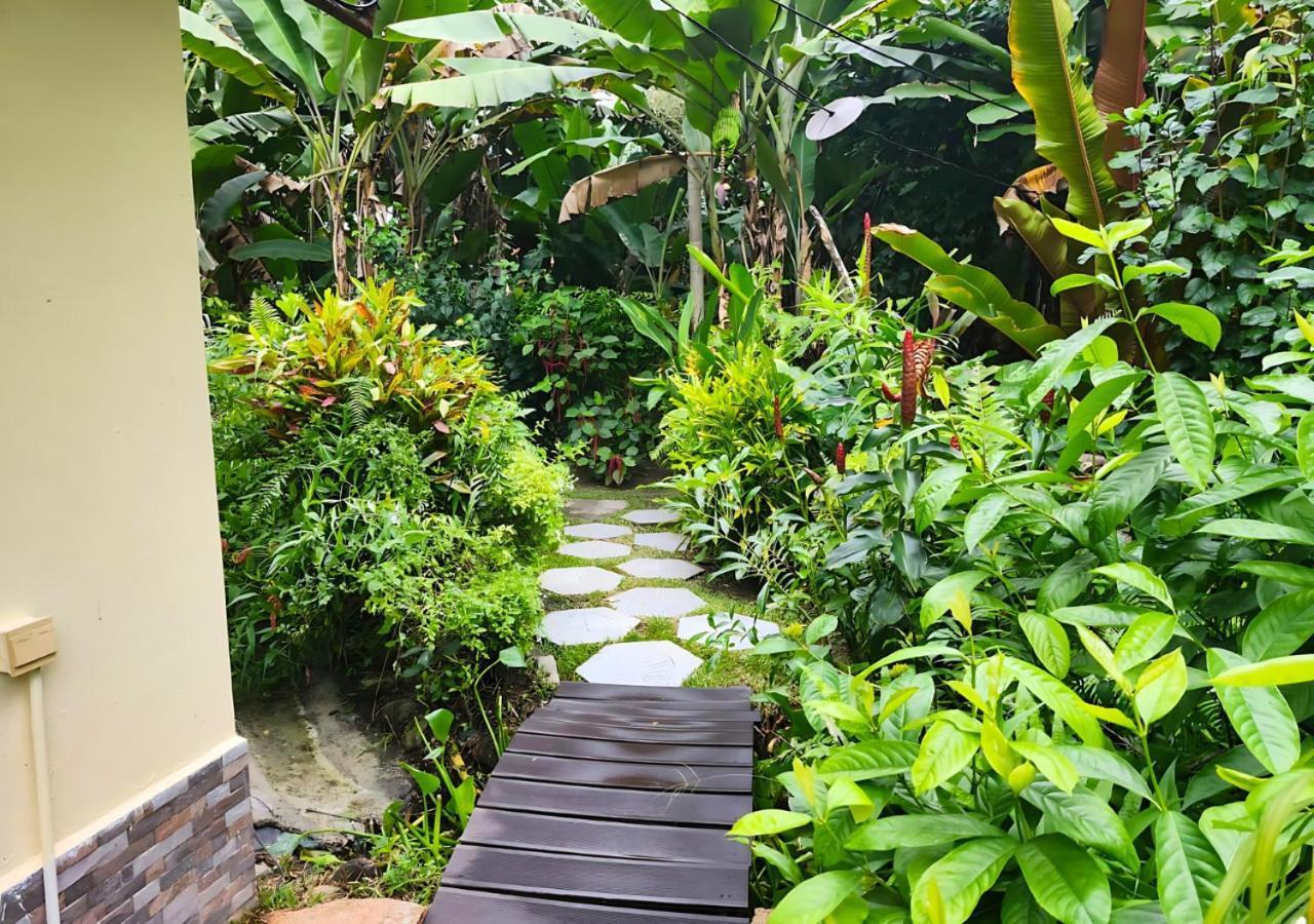 Buisson Guesthouse La Digue Exterior foto